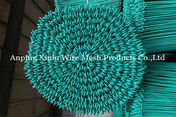 380mpa Bale Tie Wire Diamètre de 1,2 à 1,6 mm Facile à tordre à prix abordable Double fil de liaison en boucle avec poids / faisceau 2,22 kg