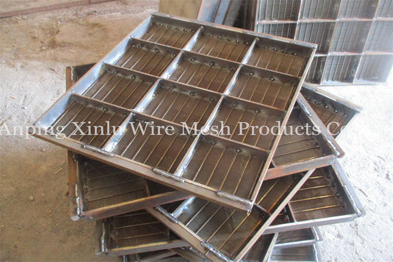 3 - le fil de cale d'épaisseur de 12mm râpant la grille plate lambrisse SS304L pour la filtration